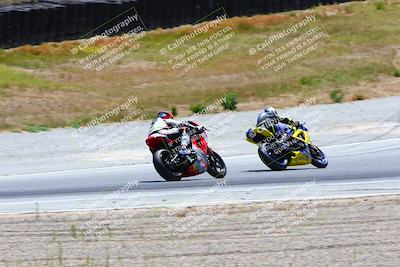 media/Jun-26-2022-CRA (Sun) [[122d0e5426]]/Race 12 (Amateur 1000 Superbike)/Turn 2/